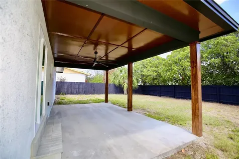 2235 Wautoma Place Orlando FL 32818
