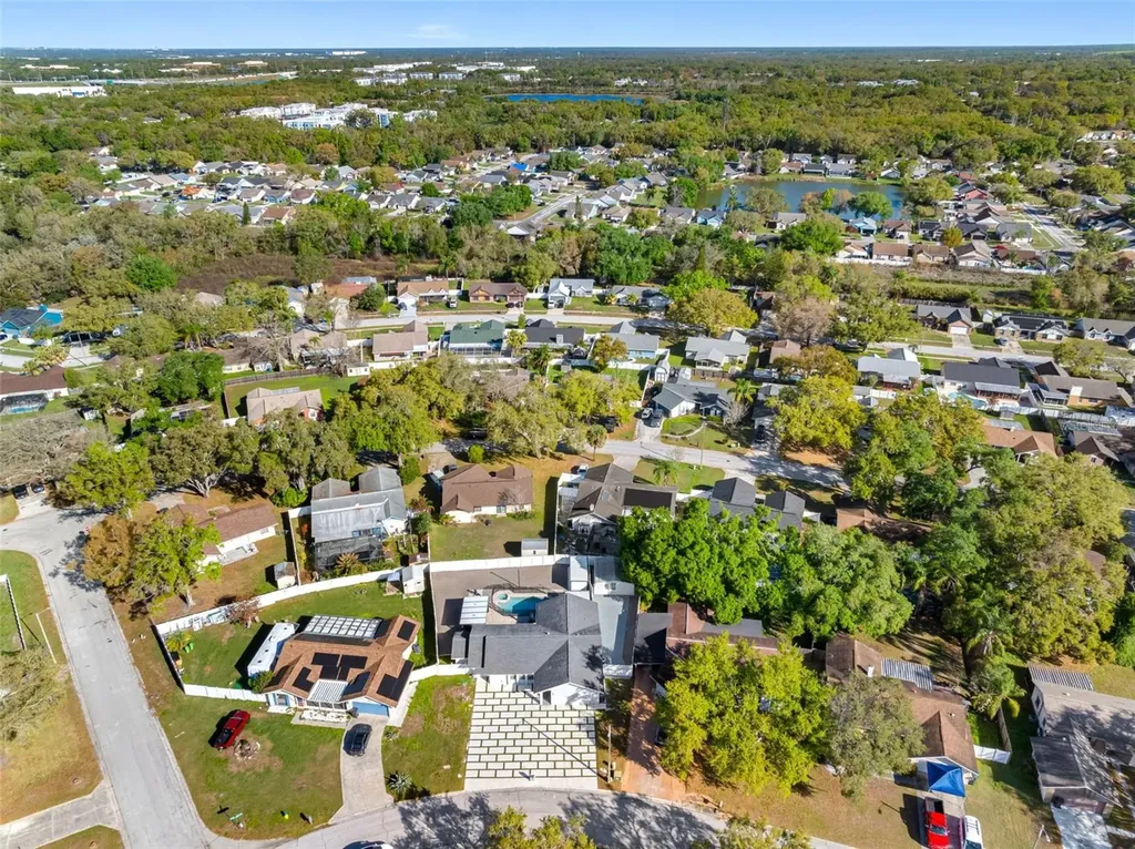 1803 Lake Crest Avenue Brandon FL 33510