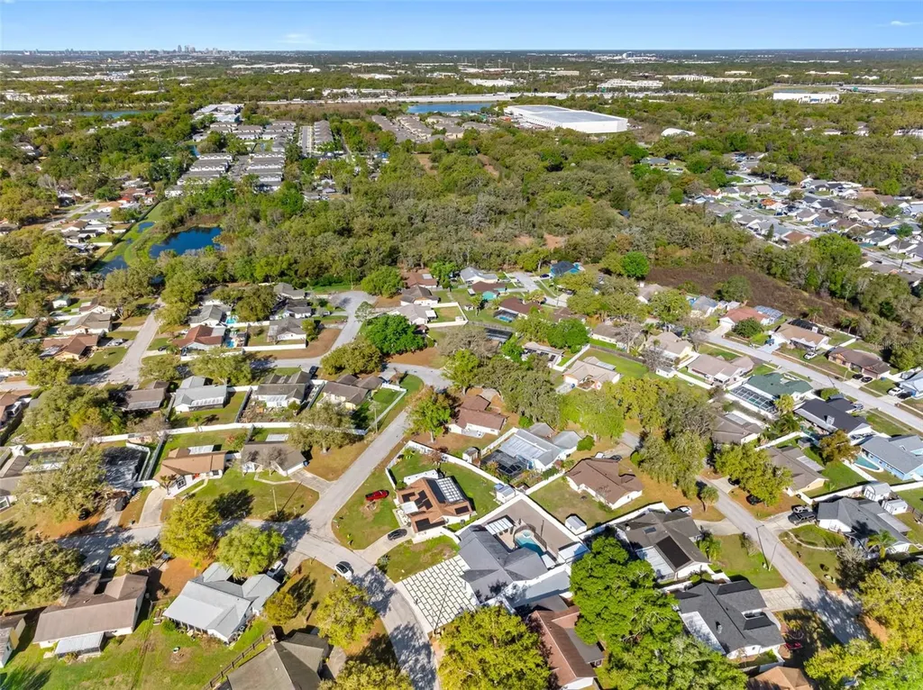 1803 Lake Crest Avenue Brandon FL 33510