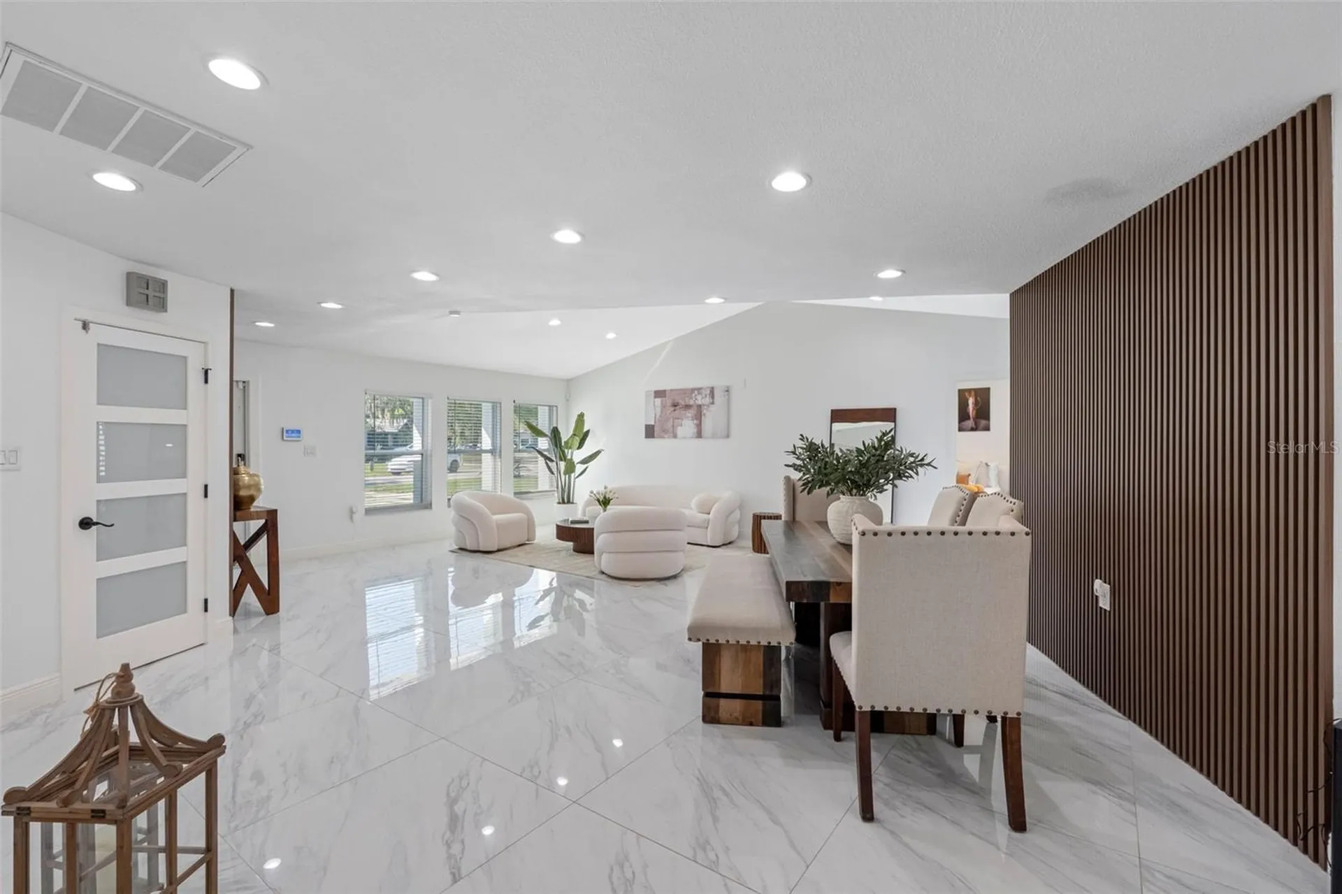 1803 Lake Crest Avenue Brandon FL 33510