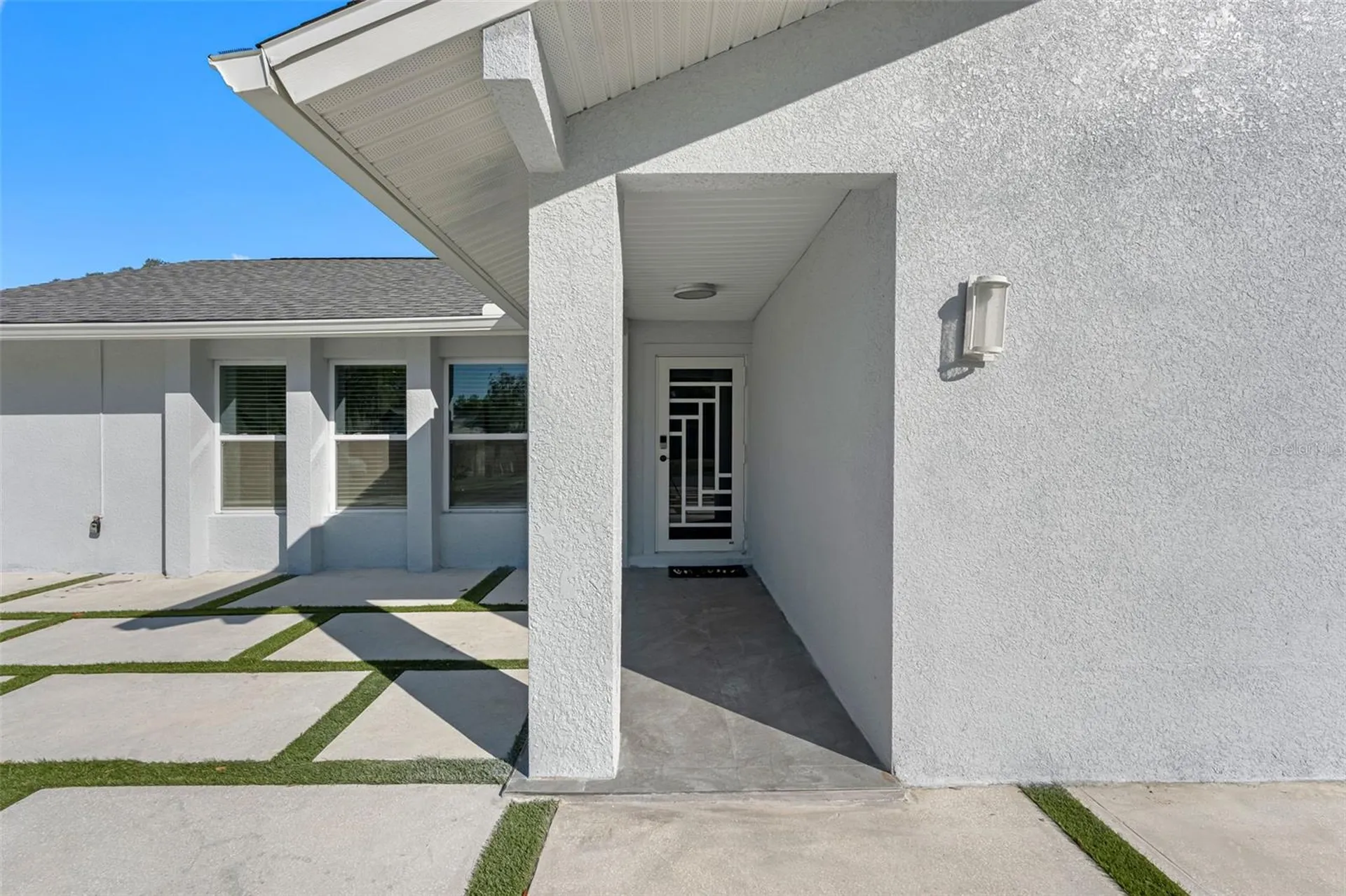 1803 Lake Crest Avenue Brandon FL 33510
