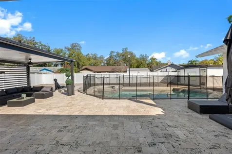 1803 Lake Crest Avenue Brandon FL 33510
