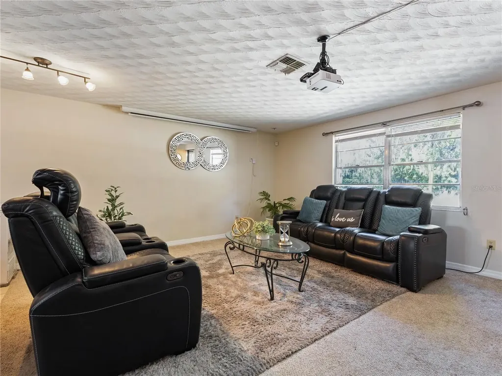 613 S Willow Avenue Avon Park FL 33825