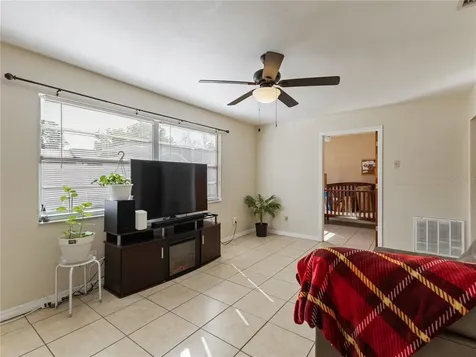 613 S Willow Avenue Avon Park FL 33825
