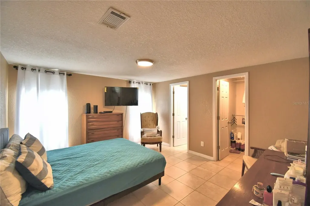2737 Cranmoor Drive Kissimmee FL 34758