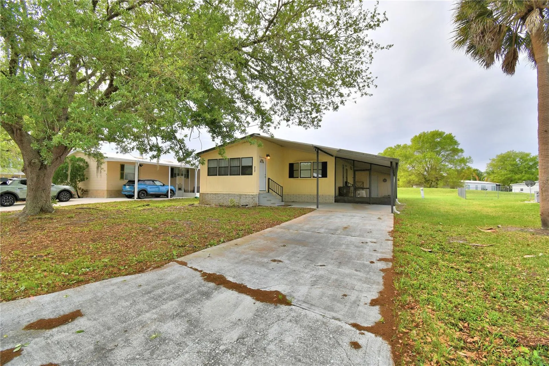2737 Cranmoor Drive Kissimmee FL 34758