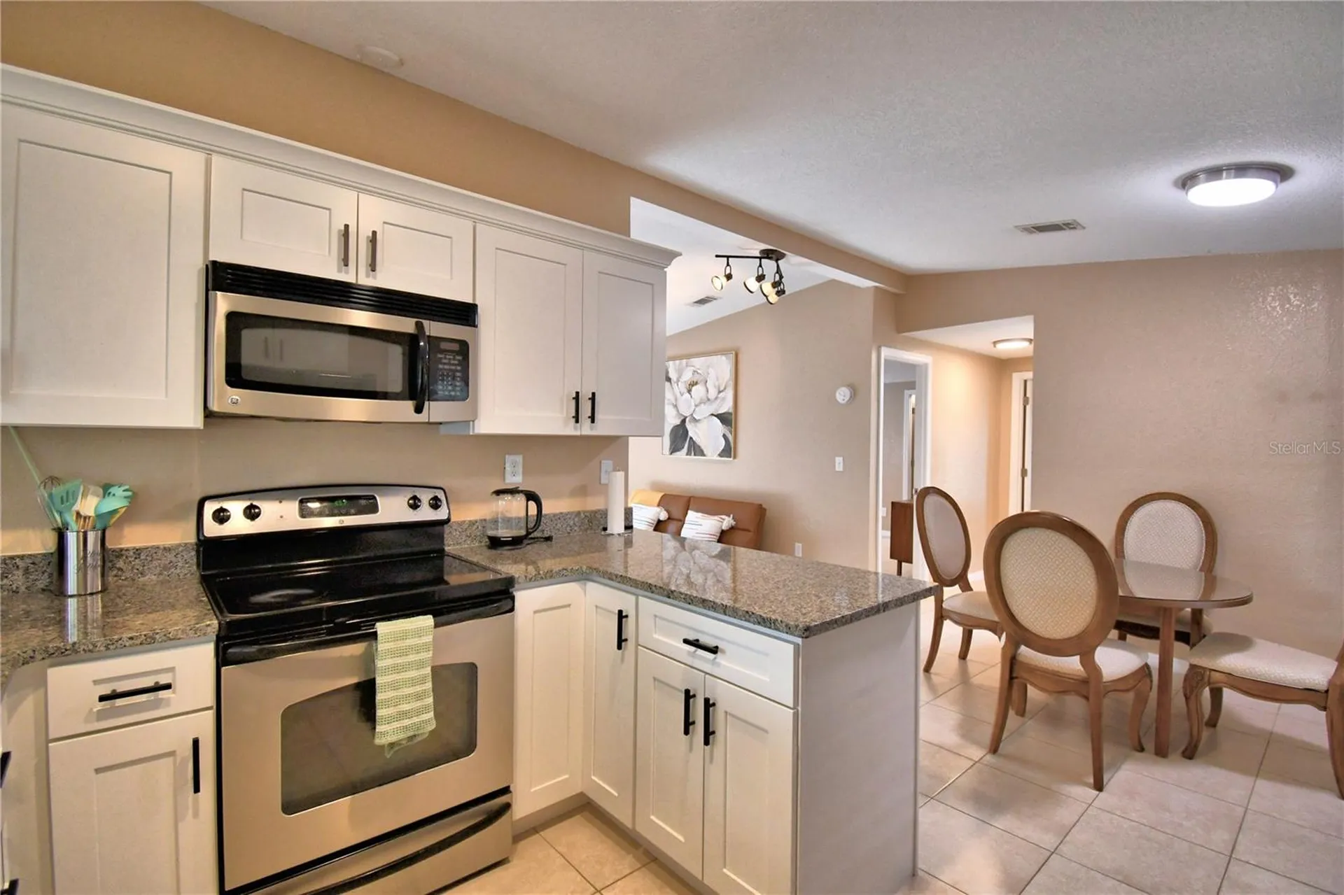 2737 Cranmoor Drive Kissimmee FL 34758