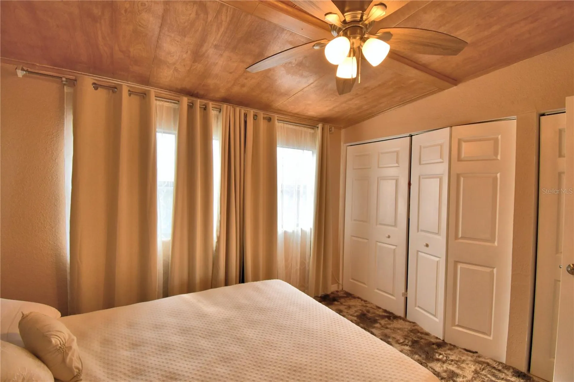 2737 Cranmoor Drive Kissimmee FL 34758