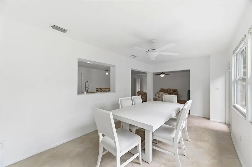 526 Street Tropez Circle NE St Petersburg FL 33703
