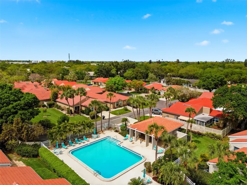 526 Street Tropez Circle NE St Petersburg FL 33703