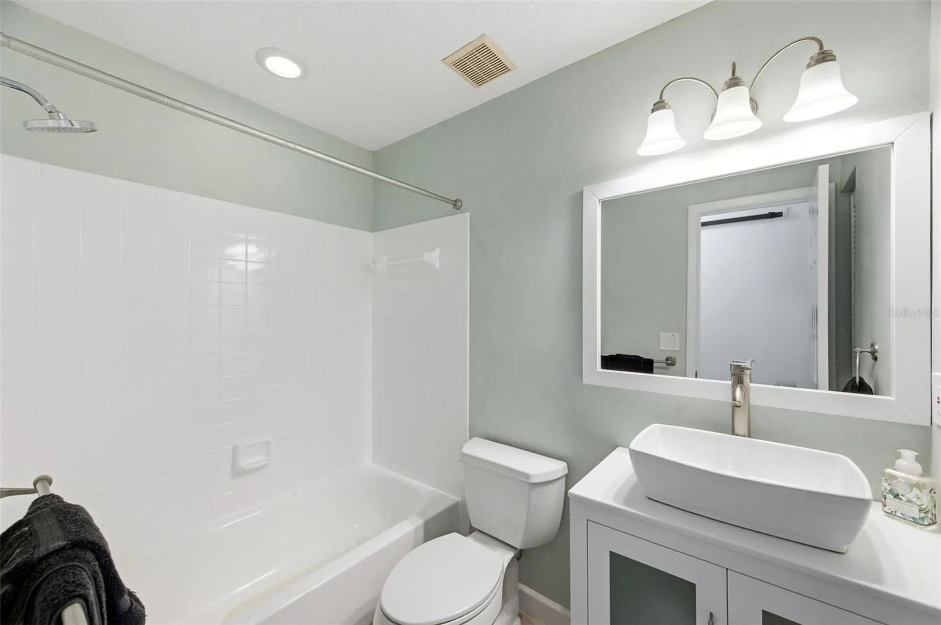 526 Street Tropez Circle NE St Petersburg FL 33703