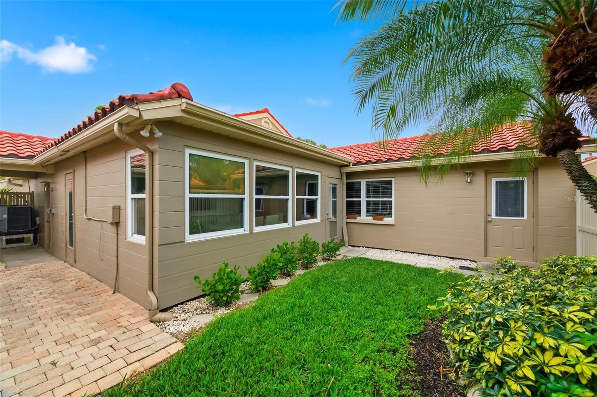 526 Street Tropez Circle NE St Petersburg FL 33703
