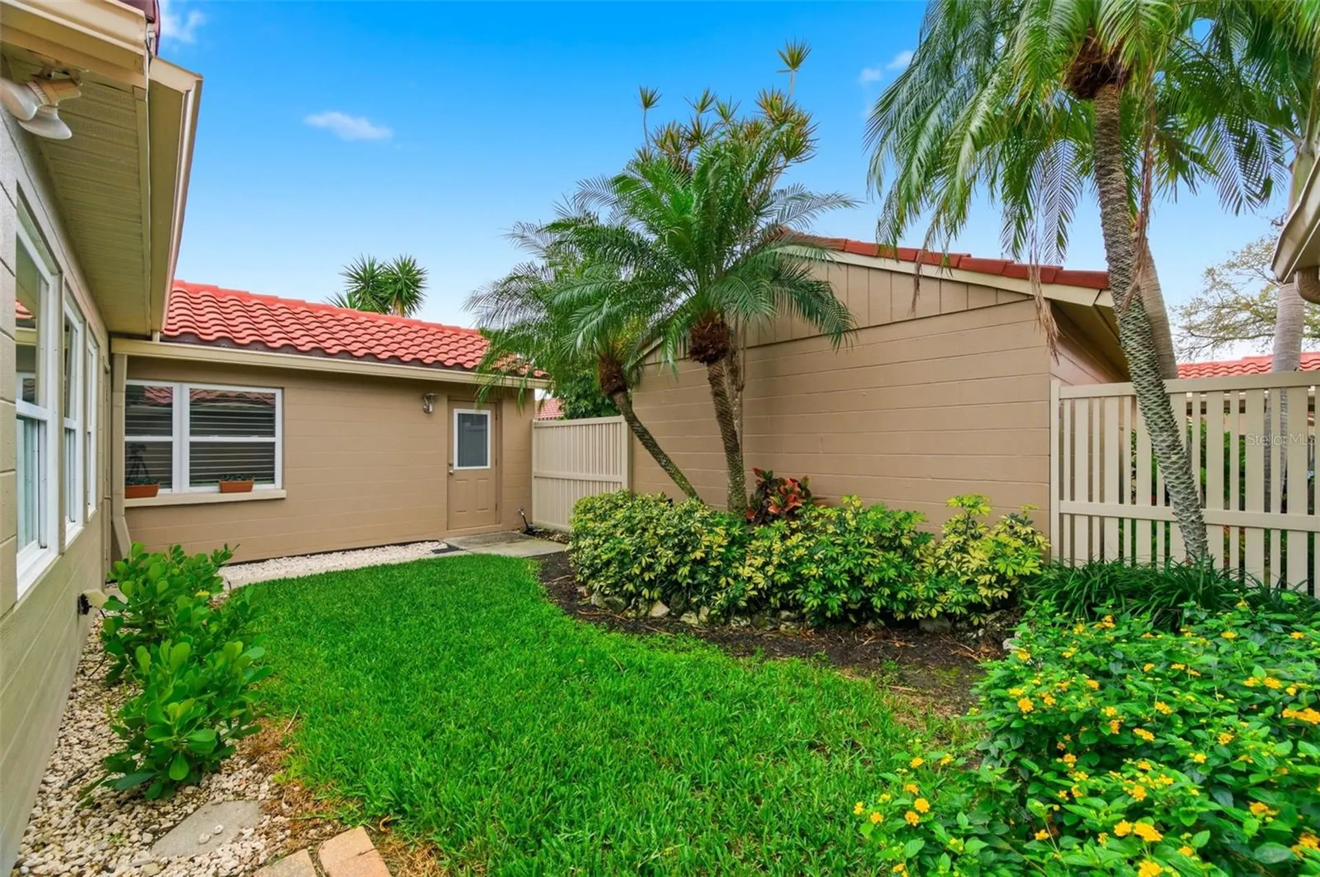526 Street Tropez Circle NE St Petersburg FL 33703