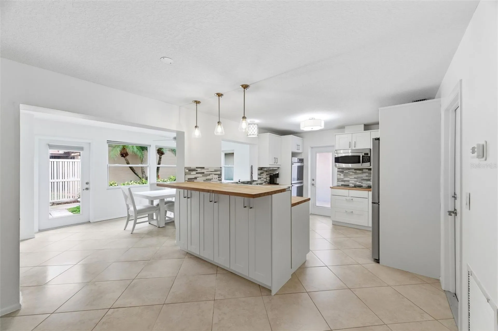 526 Street Tropez Circle NE St Petersburg FL 33703