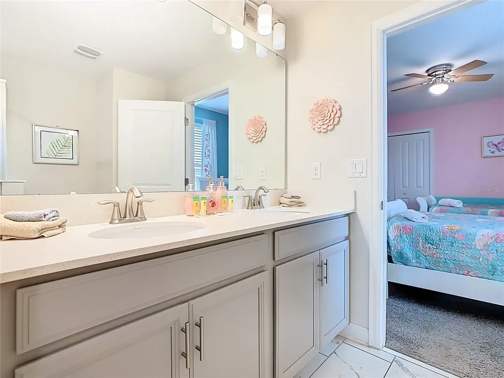303 Ocean Course Avenue Davenport FL 33896