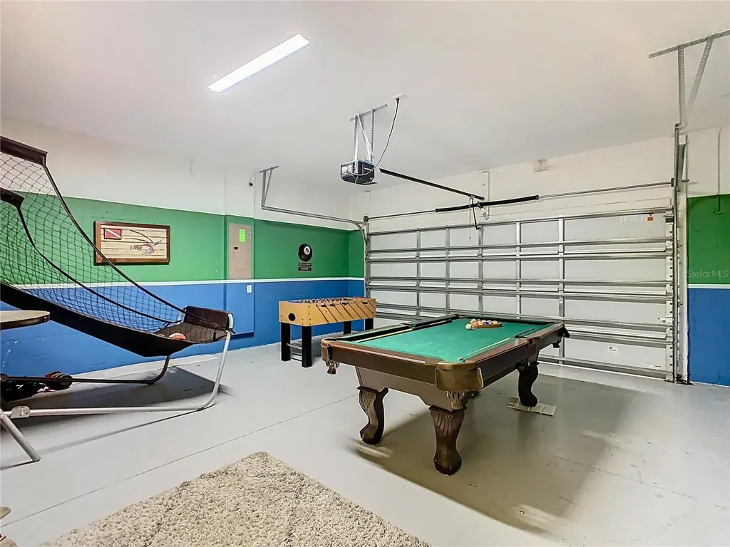 303 Ocean Course Avenue Davenport FL 33896