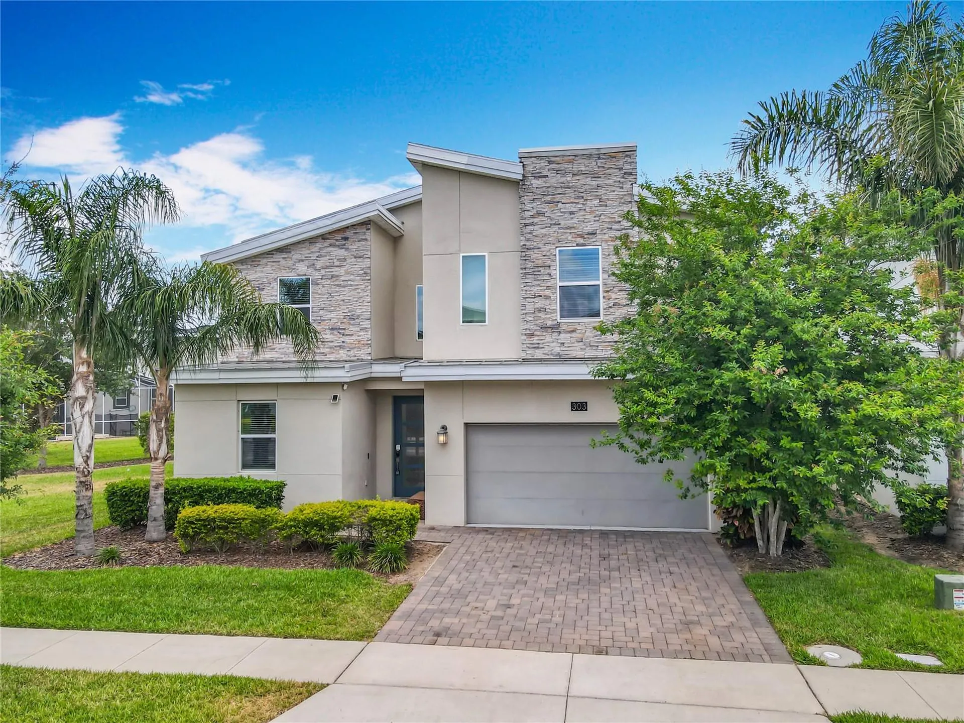 303 Ocean Course Avenue Davenport FL 33896
