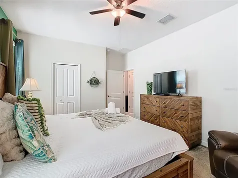 303 Ocean Course Avenue Davenport FL 33896