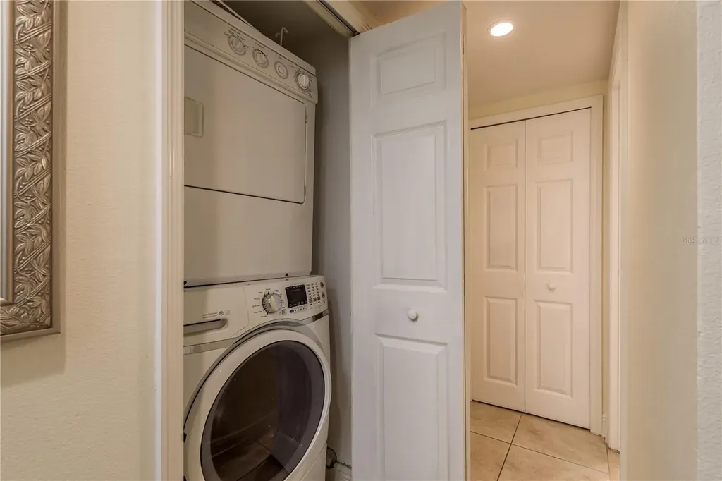 950 Broadway Dunedin FL 34698