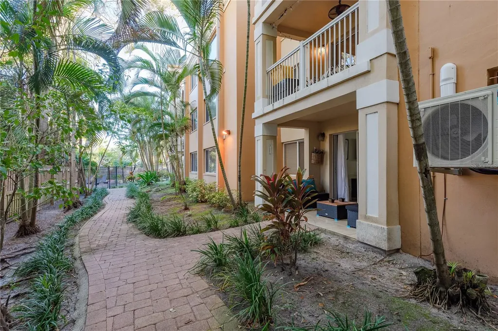 950 Broadway Dunedin FL 34698