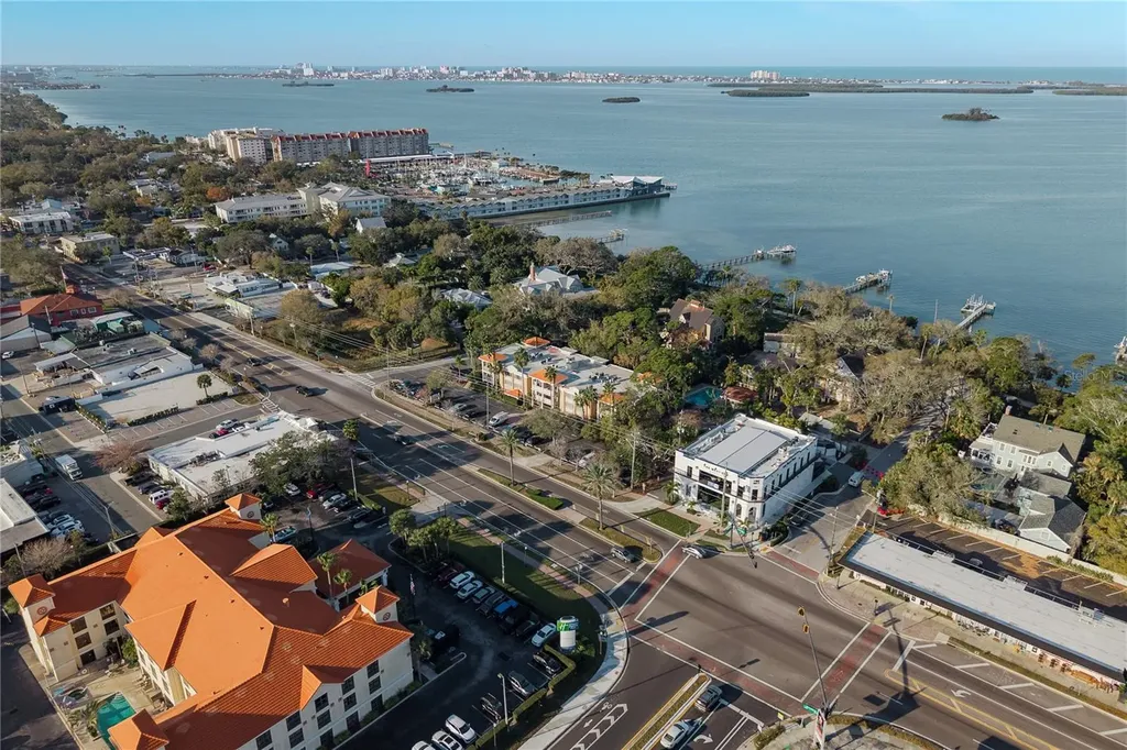 950 Broadway Dunedin FL 34698