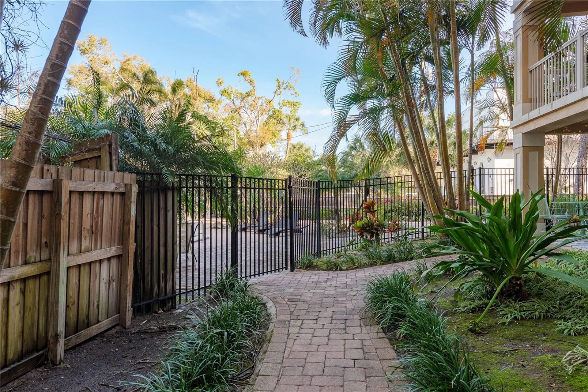 950 Broadway Dunedin FL 34698