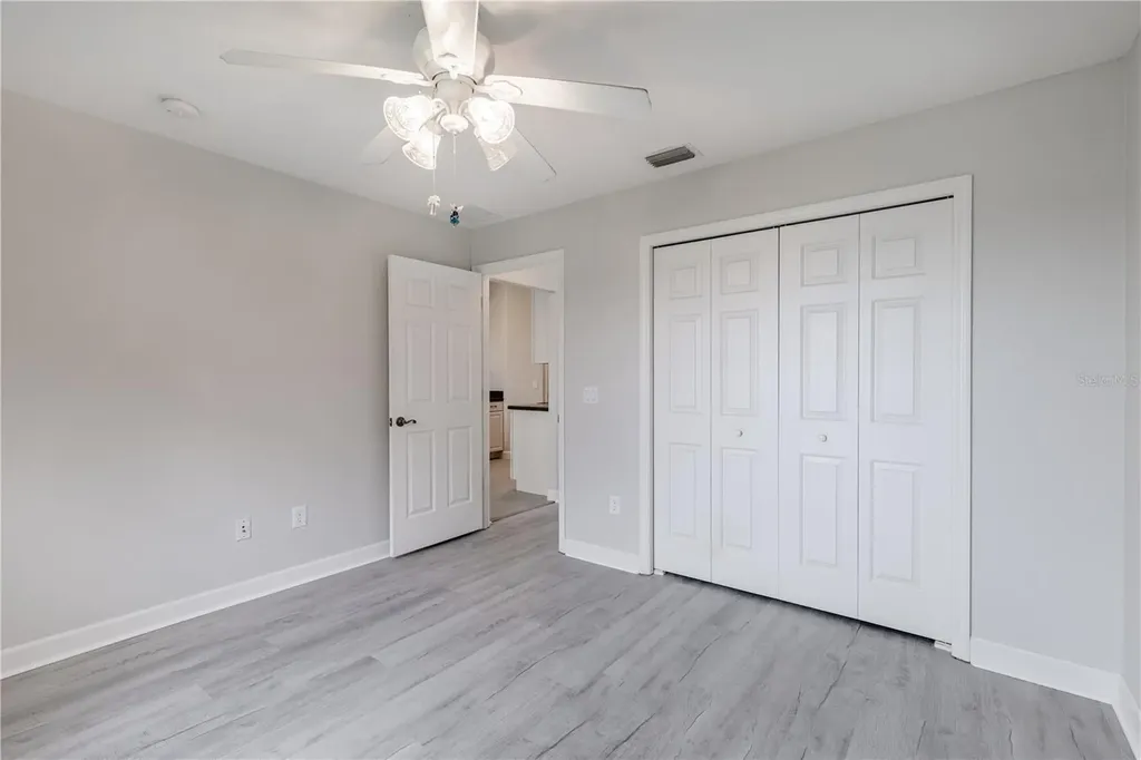 3804 Bayshore Circle Tavares FL 32778