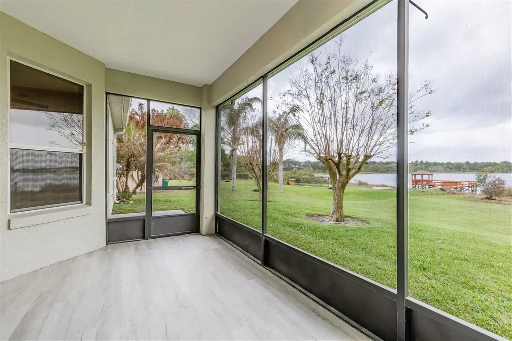 3804 Bayshore Circle Tavares FL 32778