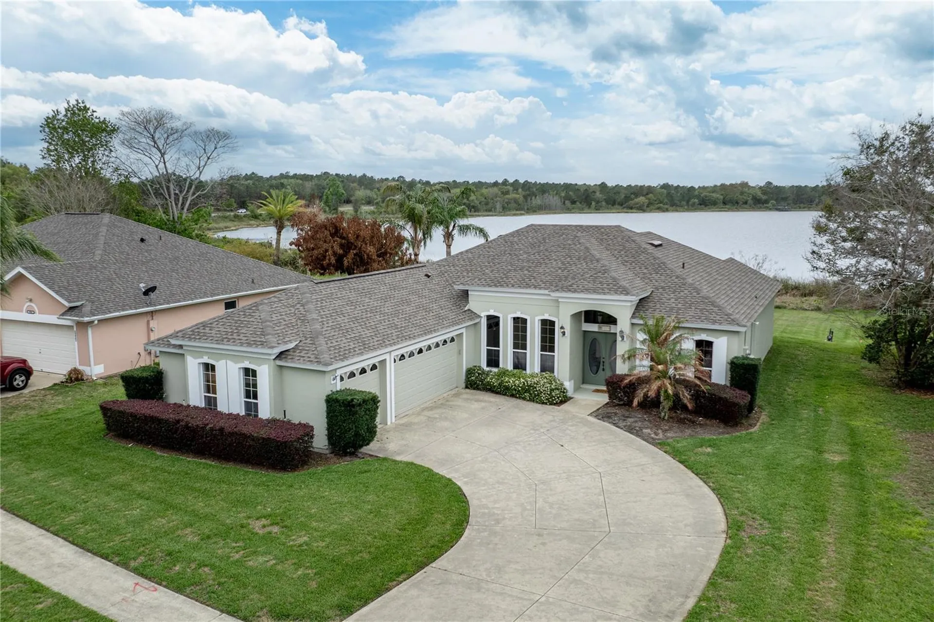 3804 Bayshore Circle Tavares FL 32778