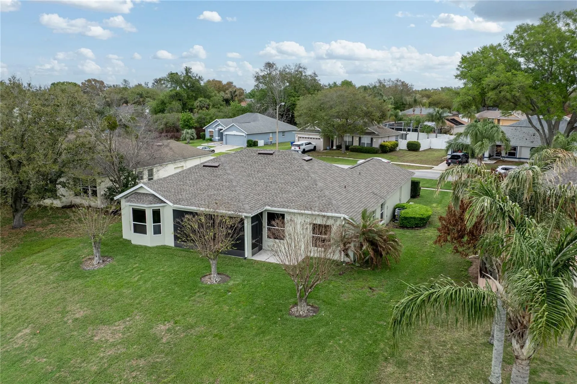 3804 Bayshore Circle Tavares FL 32778