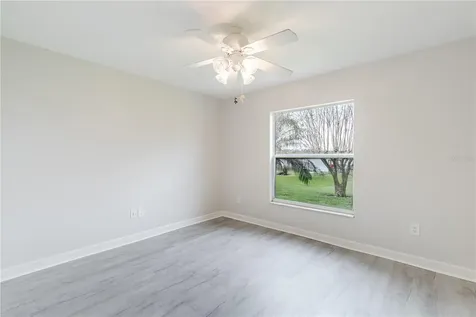 3804 Bayshore Circle Tavares FL 32778