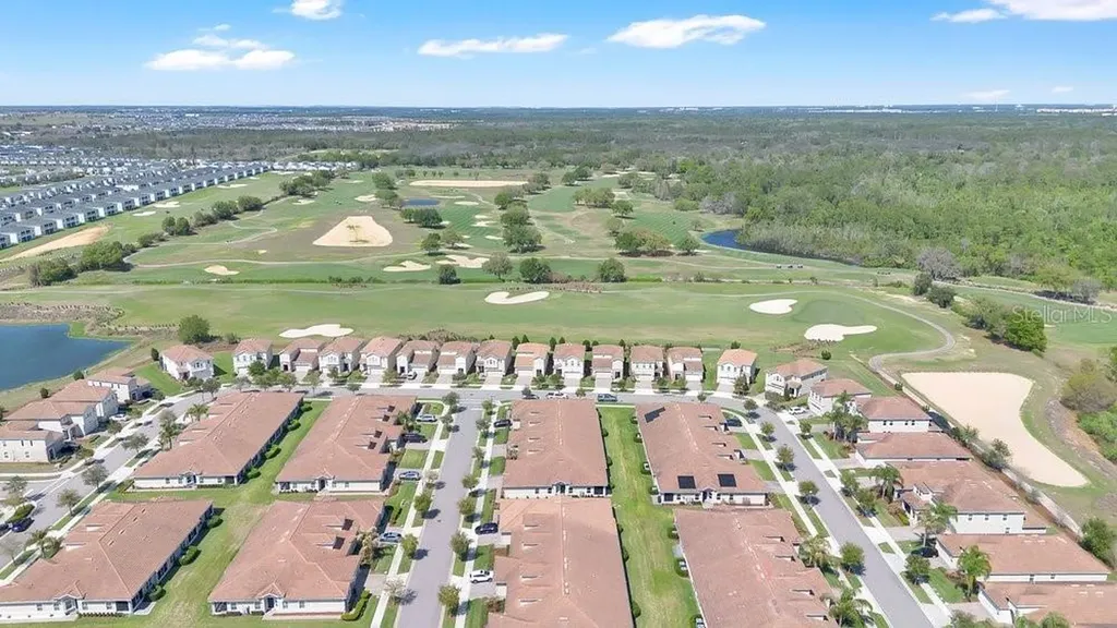 1051 Quaker Ridge Lane Davenport FL 33896