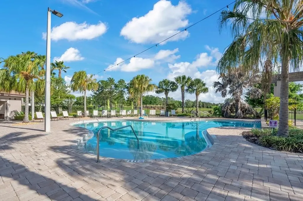 1051 Quaker Ridge Lane Davenport FL 33896