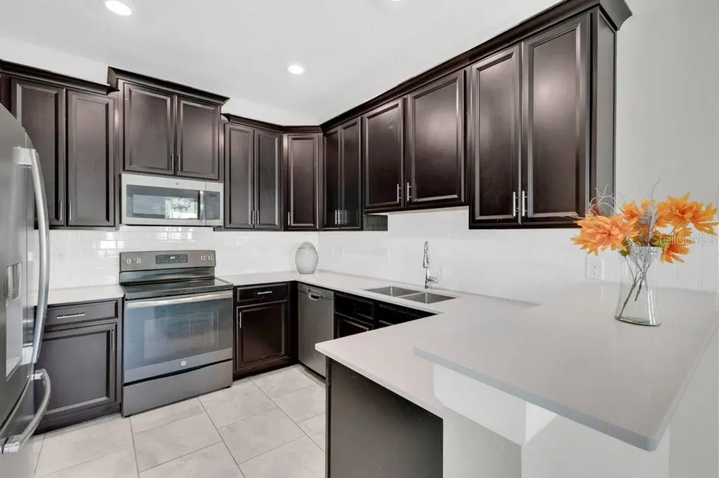 1051 Quaker Ridge Lane Davenport FL 33896