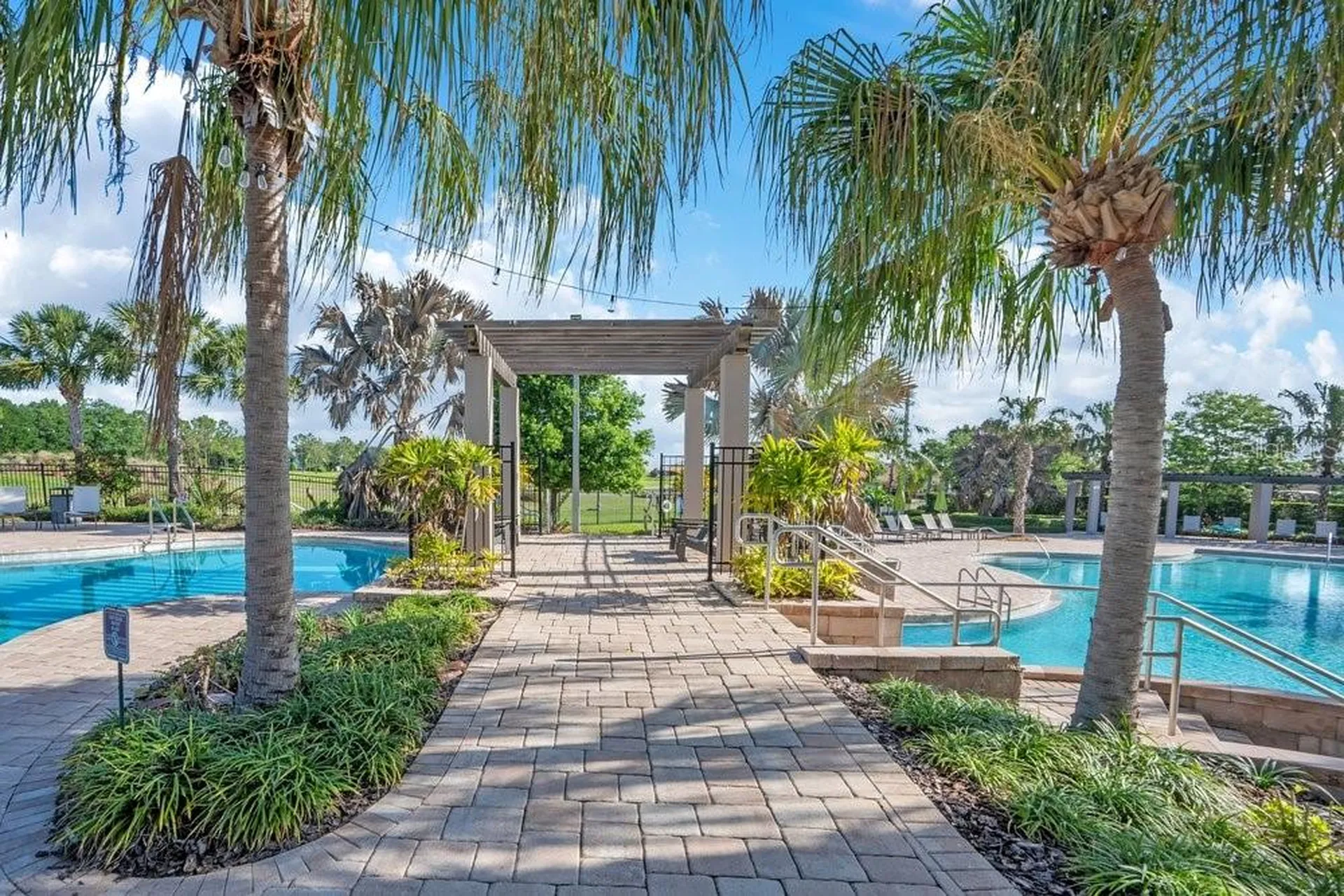 1051 Quaker Ridge Lane Davenport FL 33896