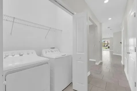 1051 Quaker Ridge Lane Davenport FL 33896