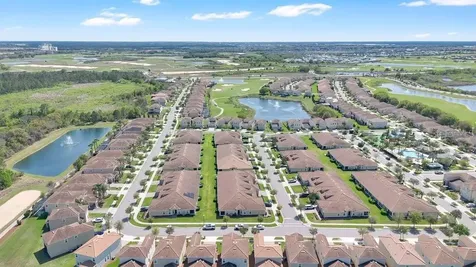 1051 Quaker Ridge Lane Davenport FL 33896