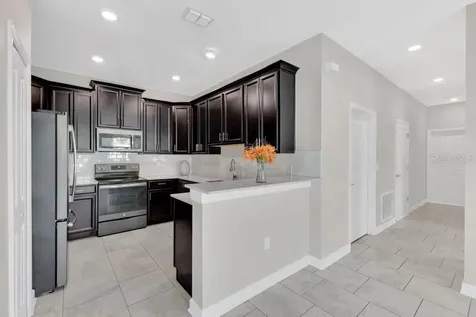 1051 Quaker Ridge Lane Davenport FL 33896