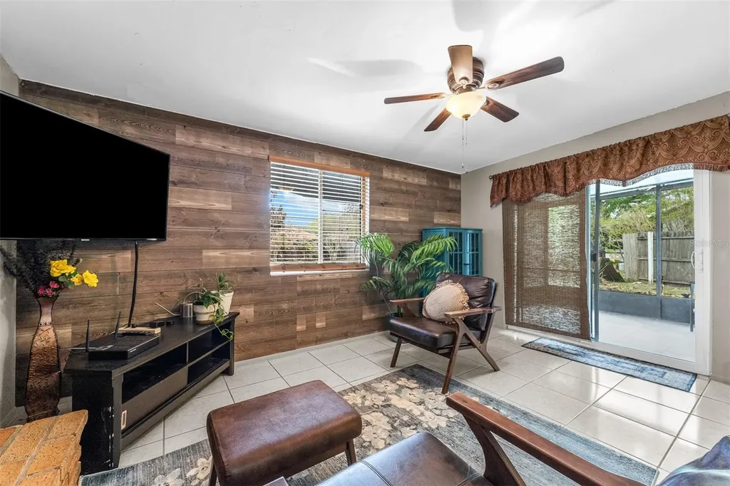 8509 Lyonia Drive Orlando FL 32829