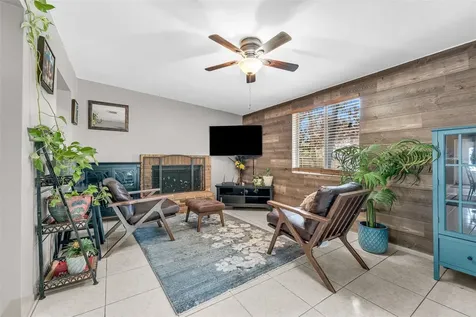 8509 Lyonia Drive Orlando FL 32829