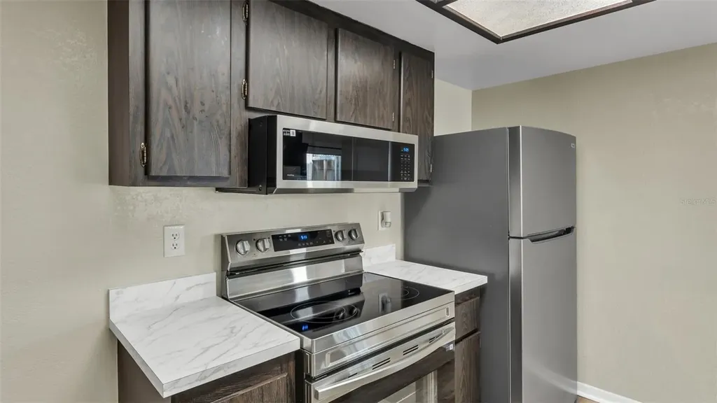 2025 Sylvester Road Lakeland FL 33803