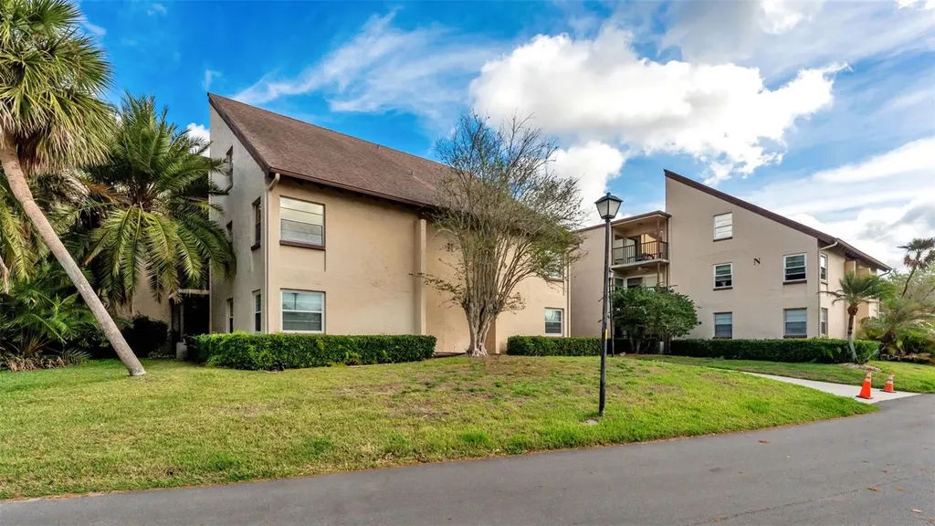 2025 Sylvester Road Lakeland FL 33803