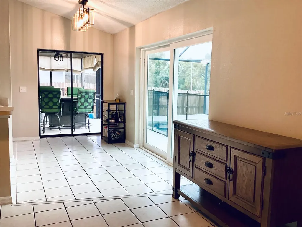 525 Rapid Falls Drive Brandon FL 33511