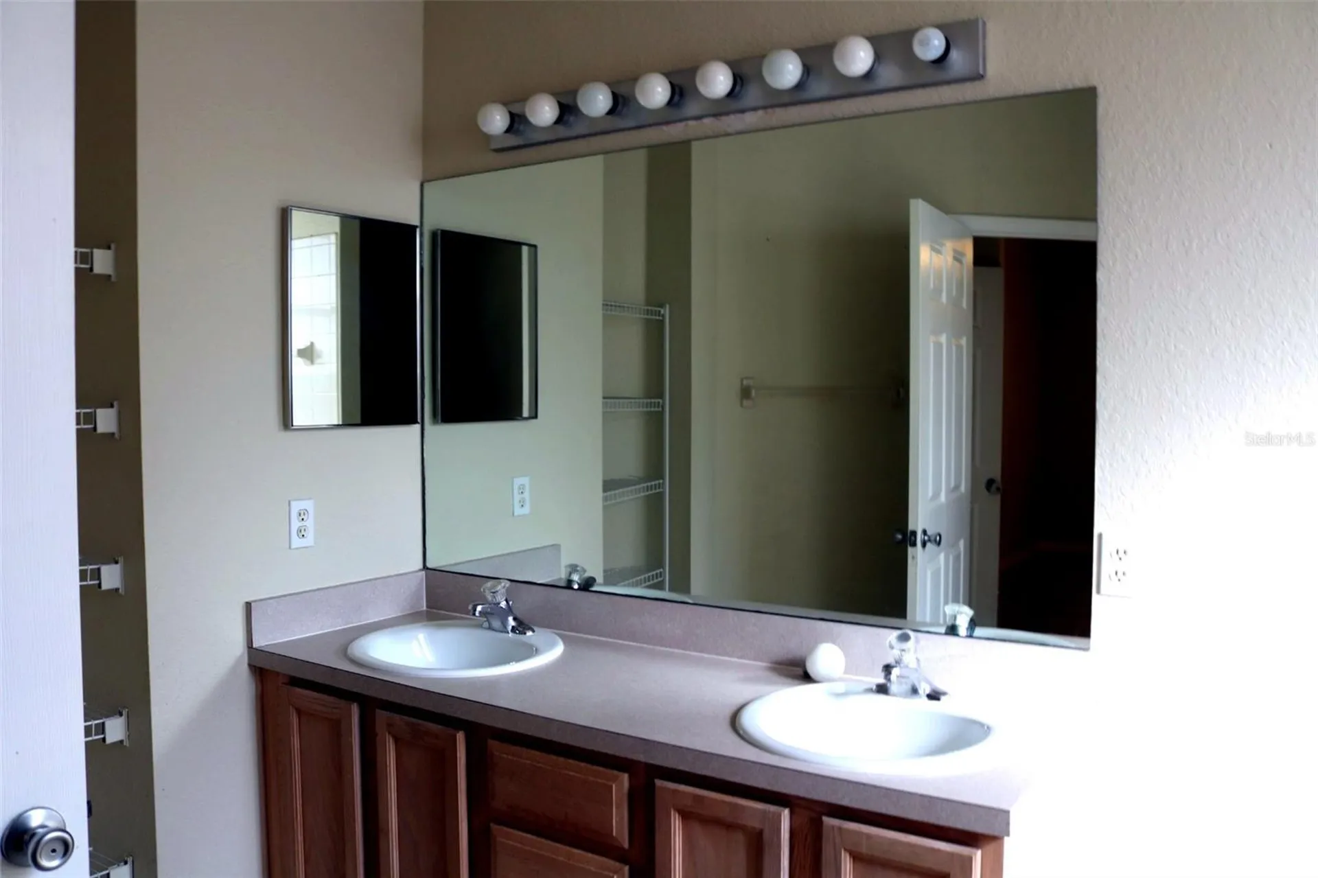 1932 Magical Lane Kissimmee FL 34744