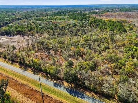 20994 SW County Road 18 Brooker FL 32622