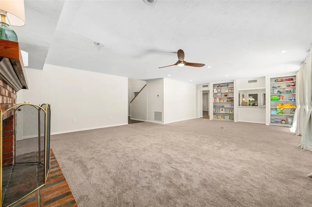 8115 SW 1st Place Gainesville FL 32607