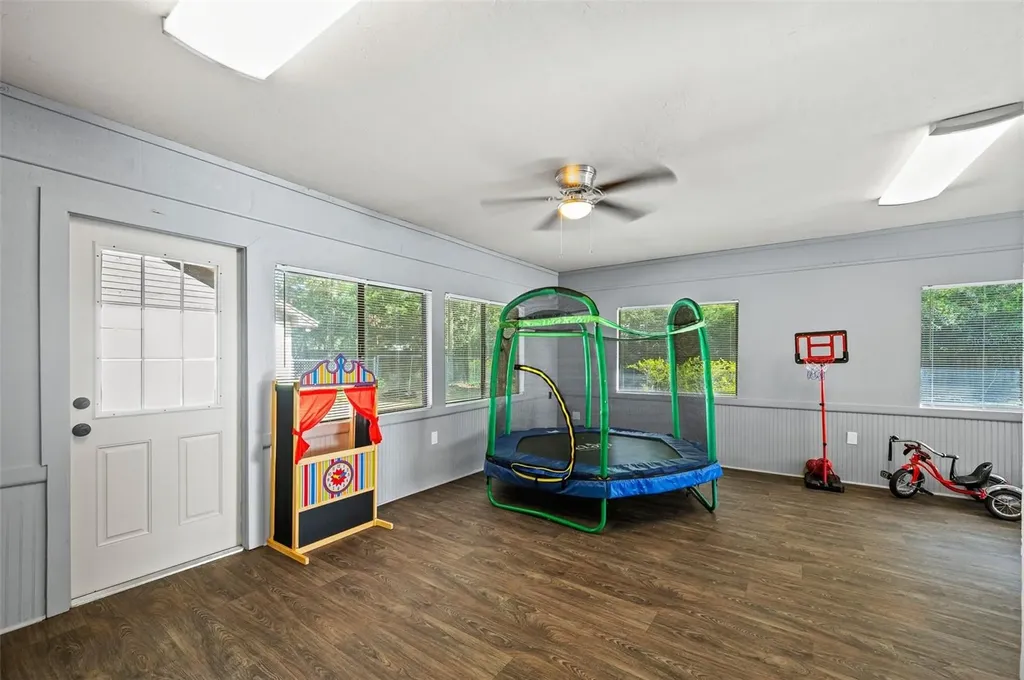 8115 SW 1st Place Gainesville FL 32607