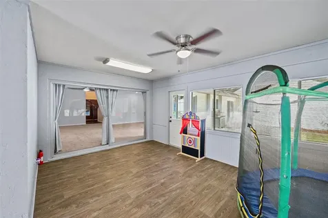 8115 SW 1st Place Gainesville FL 32607