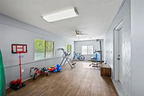 8115 SW 1st Place Gainesville FL 32607