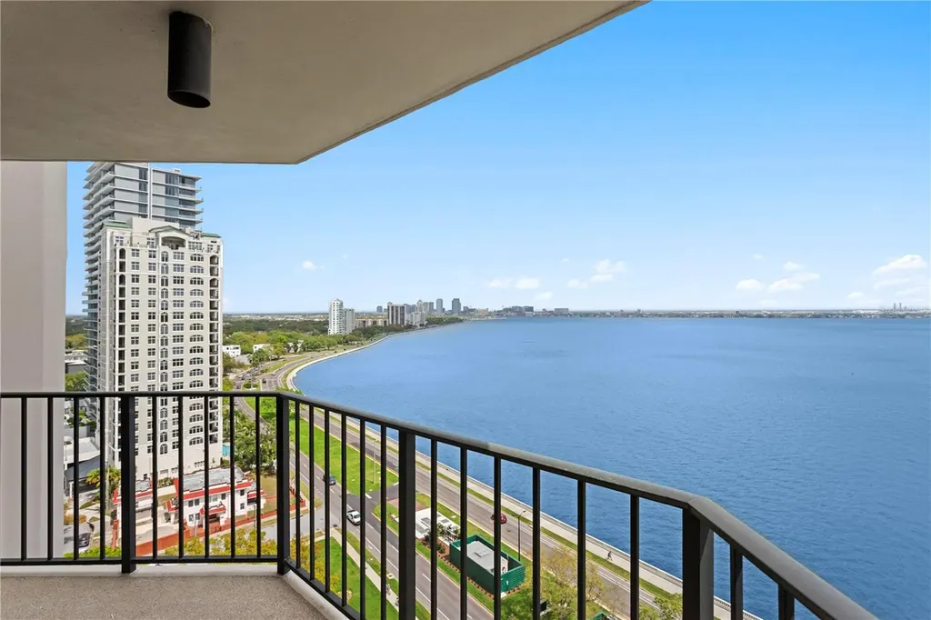 3301 Bayshore Boulevard Tampa FL 33629